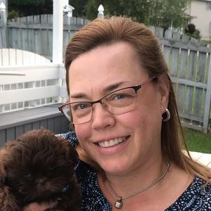 Meet your Posher, Lisa